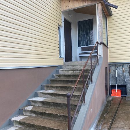 Av Apartment Rēzekne エクステリア 写真