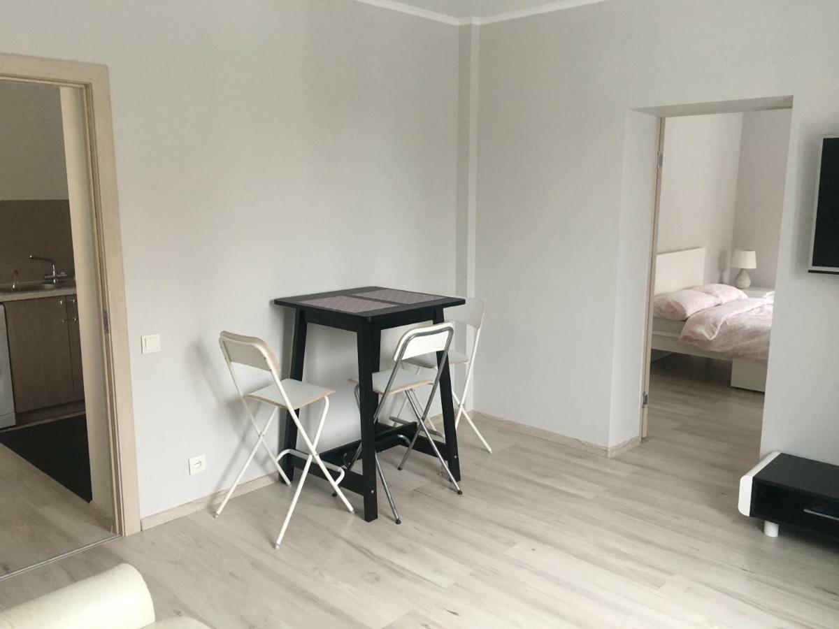 Av Apartment Rēzekne エクステリア 写真